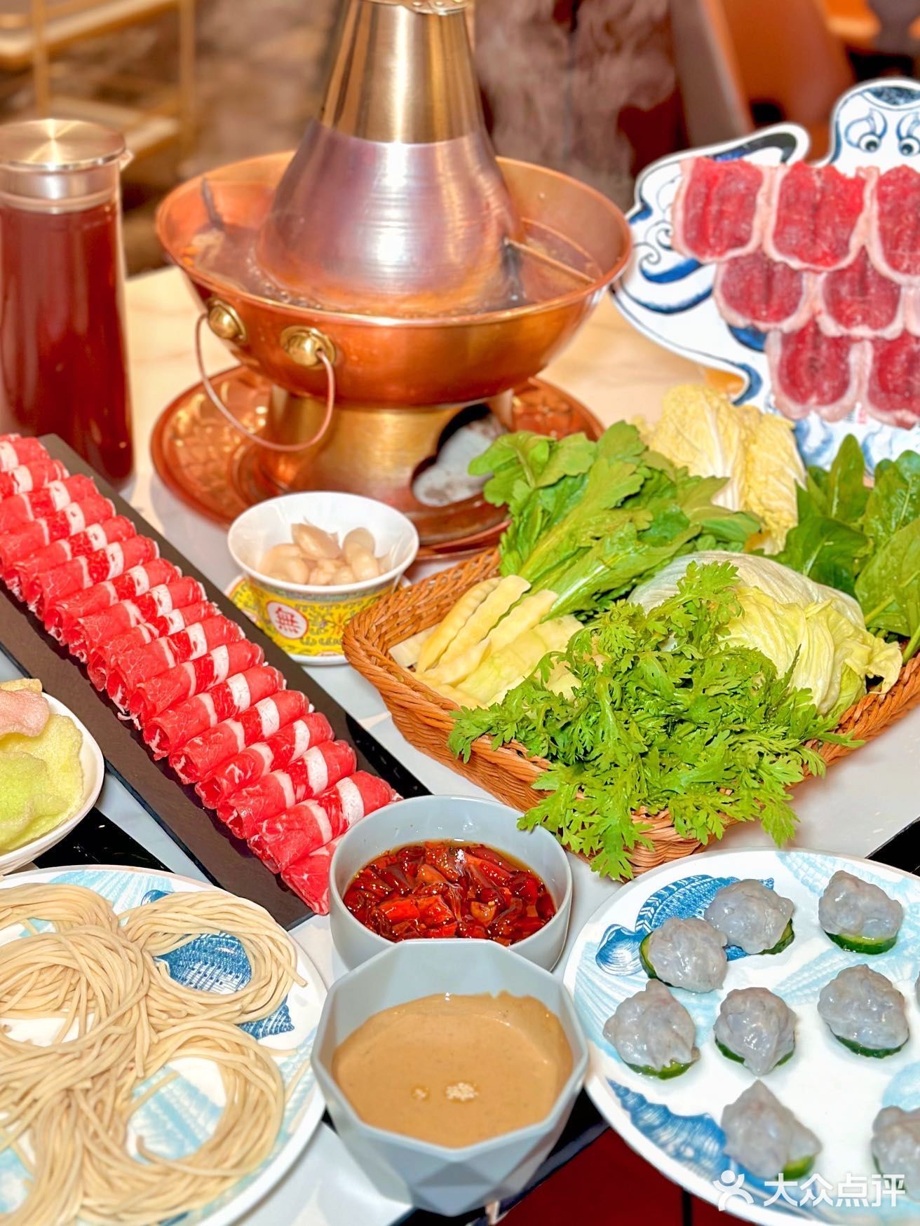 北京本地人真的会反复吃的铜锅涮肉🍲