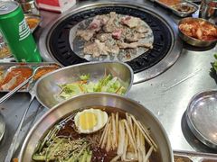 -玄希浪漫厨房·韩料烤肉(湖滨银泰in77店)