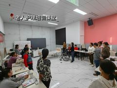 -天鹅到家·保姆月嫂育儿嫂(总店)