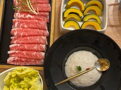 臻品原切雪花肥牛-嗲嗲的椰子鸡(亚龙湾总店)