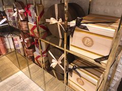 -VENCHI 闻绮(北京国贸商城店)