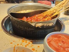 -钢管厂五区小郡肝串串香(蜀都万达店)