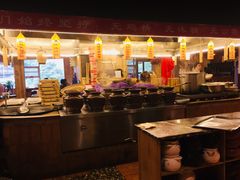 自助取餐区-新侗家食府(蟠桃宫店)