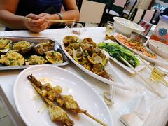 -覃记海鲜美食餐厅