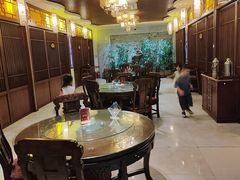 -芙蓉·艳阳餐厅(南口店)