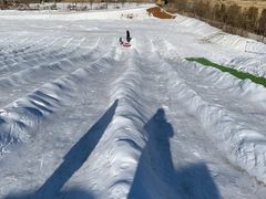 -采薇庄园四季滑雪场