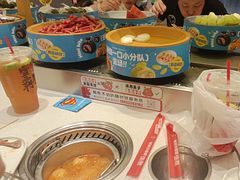 -龍歌自助小火锅(市南金茂湾店)