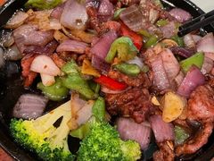 铁板牛仔骨-粤香村(清真川菜店)