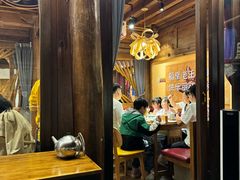 -隔壁老王·家常云南菜(花巷店)