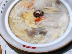 -三人行骨头王火锅(长寿店)
