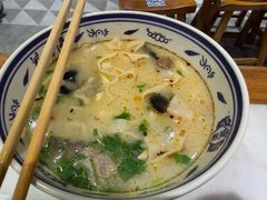 羊肉烩面-虢国羊肉汤馆(政二街店)