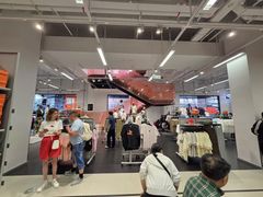 -NIKE上海青浦换季优惠店