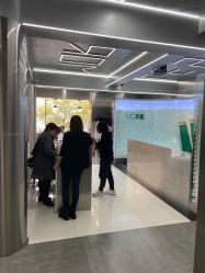 点击看大图 -LESSMORE科技头皮理容中心