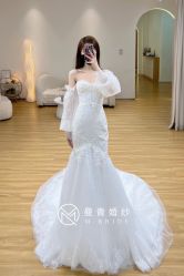 -曼青婚纱礼服馆