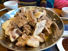 手扒肉-蒙亨·手把肉·蒙古包文化主题餐厅(天恒广场店)