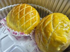 酥皮水牛奶菠萝包-陶陶居酒家(龙之梦店)