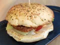 -必胜客(航洋国际店)