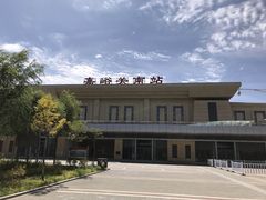 -嘉峪关南站