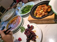 -荷花亭·湖北融合菜(中商广场店)