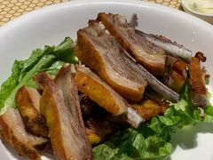 馕坑果木烤羊排-巴扎美食·新疆菜·西域歌舞表演餐厅(新疆大厦店)
