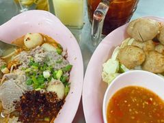 -榮泰米粉湯(Left Shop)