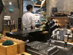 -星巴克臻选(湖滨道店)