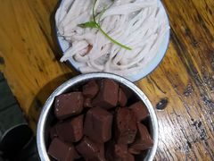 -华哥新鲜猪精品美食