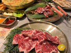 -草家酱蟹炭火烤肉店(珲春南路一店)