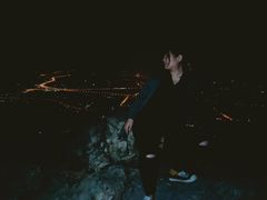 -鬼笑石后山停车场