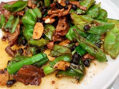 回锅肉-君临七星生态酒店