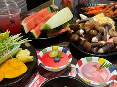 -一绪に和牛寿喜烧(罗湖益田假日店)