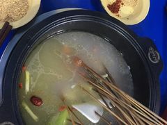 -马路边边·成都串串(翠柏路店)