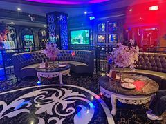 -欢乐迪KTV(南坪上海城店)