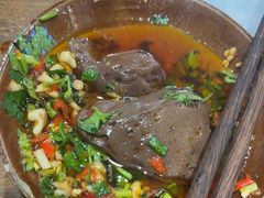 -黄潇洒老火锅(九眼桥宏济巷店)