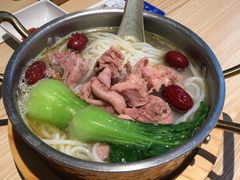 -俏凤凰(美林M·LIVE天地东座店)