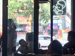 -喜茶(东莞雍华庭店)