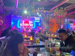 -爱啤精酿·民谣酒馆(滨江店)