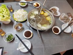 -官塘陈记鱼生·潮汕砂锅粥·牛肉火锅(潮枫路总店)