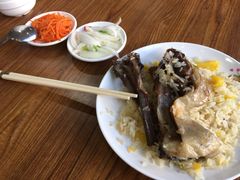 中份羊排抓饭-哈密瓜抓饭(四平路店)