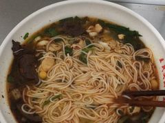 -文山荷鲜居(翠湖店)