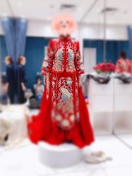 点击看大图 -GRACE KELLY婚纱与礼服(北京店)