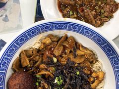 -沪西老弄堂面馆(定西路店)