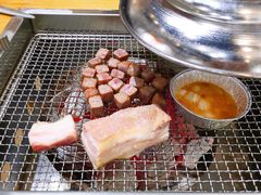 五花肉-肉甲韩国木炭烤肉(新壹街1店)