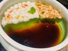 -吃饭皇帝大土家民族菜(正大广场店)