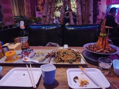 -网红丛林音乐烤吧
