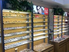 -优医视平价眼镜超市蔡司依视路折扣(小马厂店)