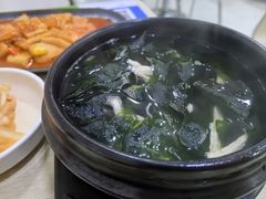 -拌来拌去石鍋拌飯(文鼎店)