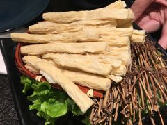 -湊湊火锅·茶憩(打浦桥日月光店)