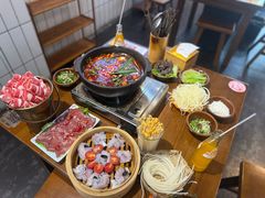 -黔有有贵州酸汤夺夺粉火锅(五味十字店)