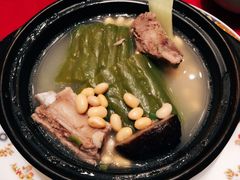 -中山利和希尔顿酒店
